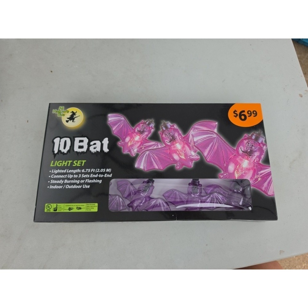 Vintage Purple Plastic Bats String Lights Halloween 6.75 Ft Indoor Outdoor .